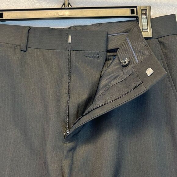 STAFFORD Men’s Dress Pants Classic Fit Flex Waist Black 32x32 Travel Work EUC - Picture 3 of 11